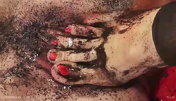 Ấn độ, phim sex gia dinh co phu de SỮA. Thống trị trong vòi hoa sen bởi chồng và người bạn