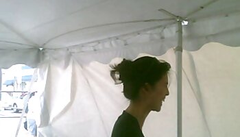 Brunette sinh viên Fucked bên trong văn phòng cửa hàng cầm đồ trong khi phim sex có vietsub cô ấy đang bán bộ sưu tập của mình